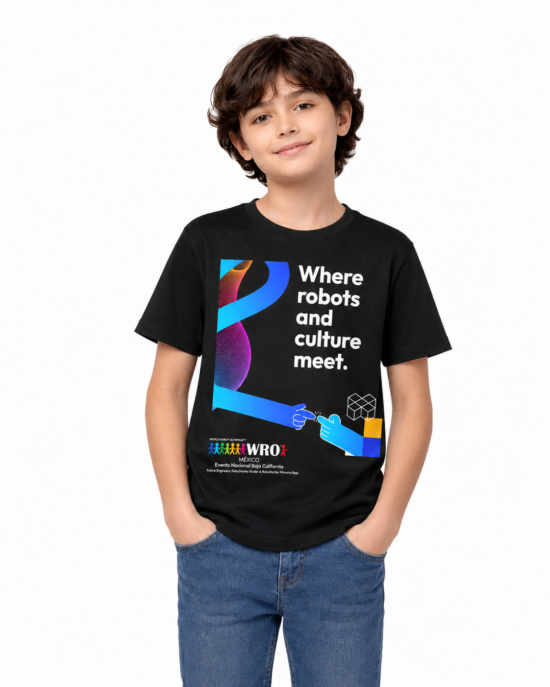 Niño usando playera infantil negra WRO 2026 con diseño Where robots and culture meet