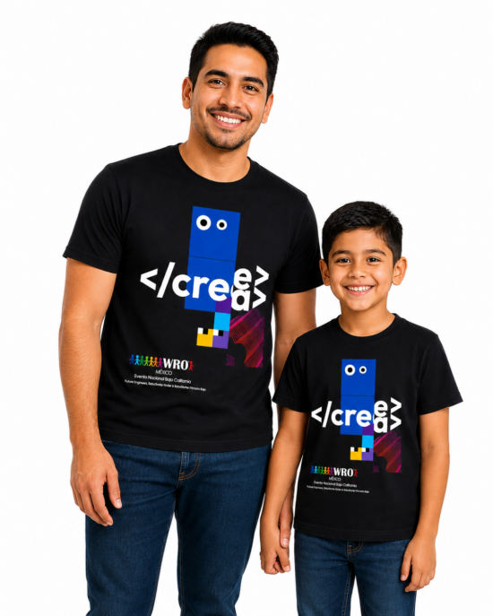 Hombre y niño con playera negra WRO México 2026 con diseño de código crea y robot azul, Baja California